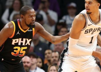 Kevin Durant Eyes Trade to Heat, Rockets, or Spurs