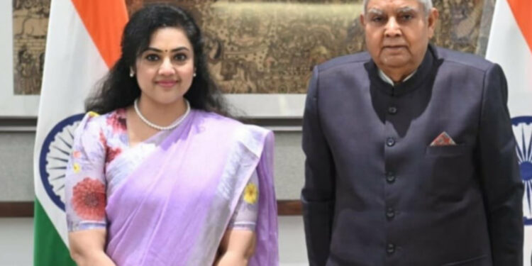 Actress Meena Meets Indian Vice President Jagdeep Dhankhar, Sparks Political Speculation