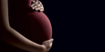 Global Fertility Rates Drop Sharply, UN Reports Financial Barriers as Key Cause