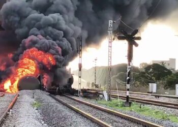 Massive Fire on Crude Oil Train in Tamil Nadu Disrupts Rail Services, No Casualties Reported