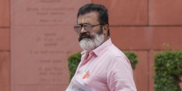 Union Minister Suresh Gopi Faces Backlash Over Dismissive Response to Senior Citizen’s Plea in Kerala