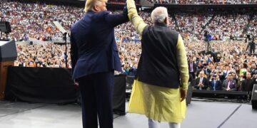 Trump’s $100,000 H-1B Visa Fee Sparks Tech Sector Panic