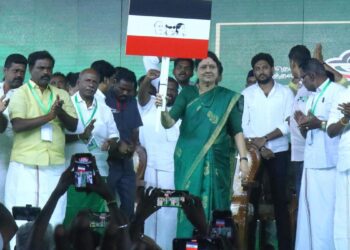 Sasikala Re-enters Tamil Nadu Politics: A Setback for the AIADMK?