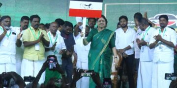 Sasikala Re-enters Tamil Nadu Politics: A Setback for the AIADMK?