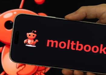 AI Agents Get Their Own Social Network — And It’s Stirring Debate Worldwide