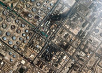 Iranian FM Accuses US and Israel of Killing Civilians in School Bombing Claim